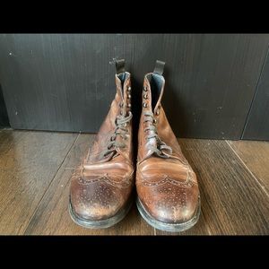 Used normal wear Size 10 1/2
Adam Derrick to boot New York 
Used quality.
